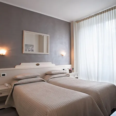 Cortese Hotel 3*